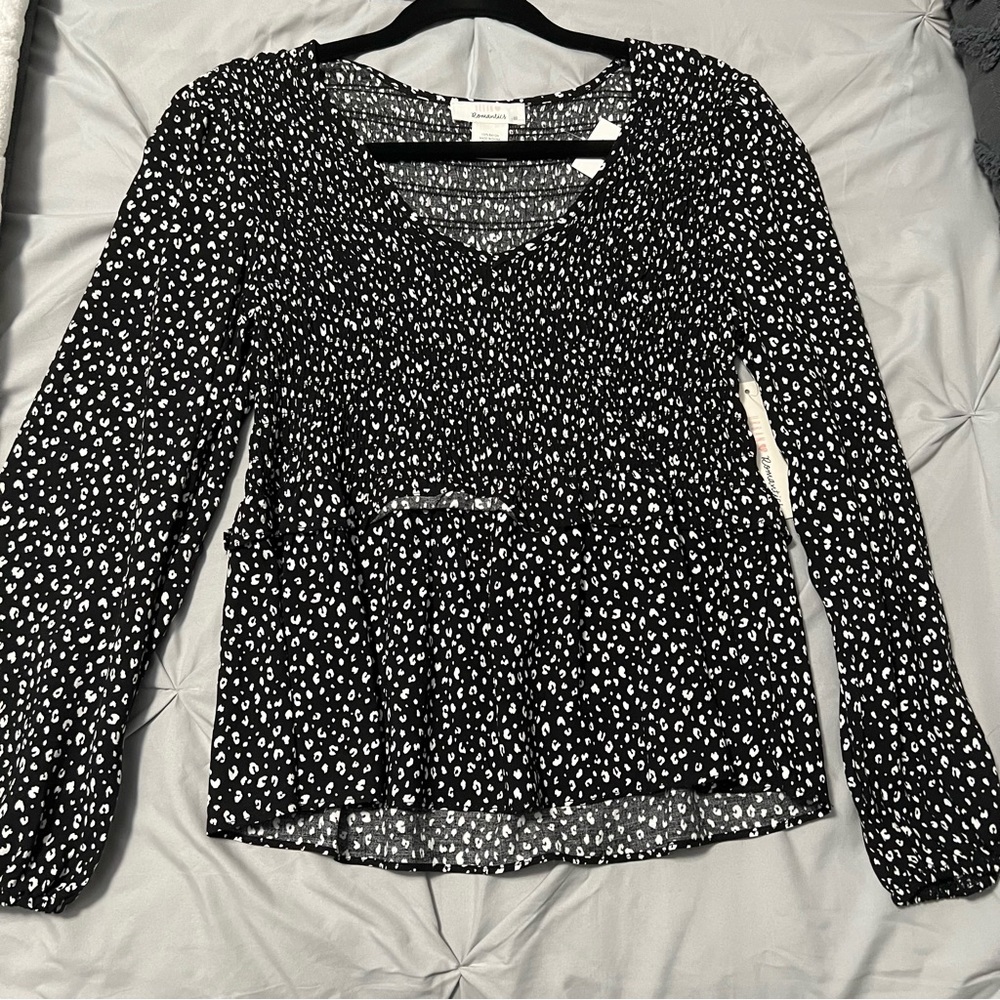 Black and white blouse